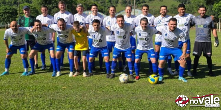 Master Capinzal vence mais uma no Estádio da Baixada Rubra