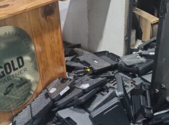 Furto de armas é registrado em estabelecimento comercial de Ipira