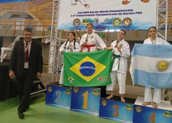Djulia das Chagas também conquista título no mundial de karatê