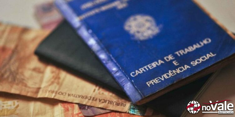 FCDL se manifesta sobre proposta que prevê alteração da jornada de trabalho