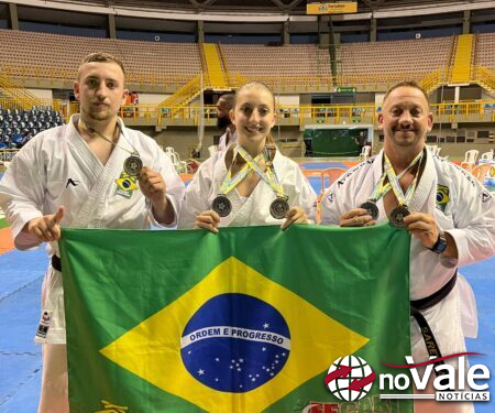 Família Saretta conquista títulos mundiais no campeonato de karatê