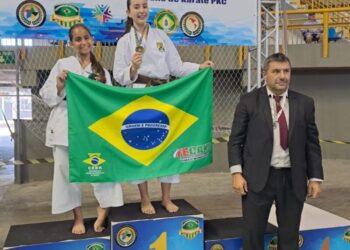 Laura de Oliveira Luz conquistou título no mundial de karatê