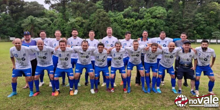 Master Futebol Capinzal goleia o Flor da Serra em partida no interior de Herval d’Oeste