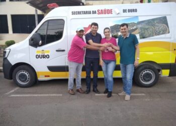 Administração de Ouro investe na aquisição de ambulância e de trator agrícola