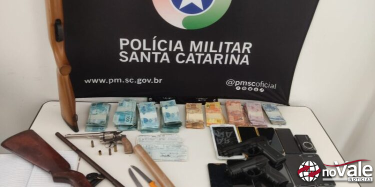 Operação policial resulta na prisão de Casal em Capinzal