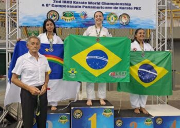 Sarah Held conquista título no mundial de karatê