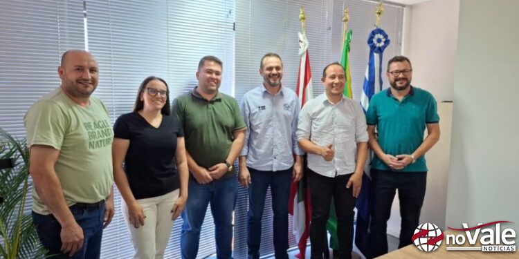 Aguinaldo e Tiago anunciam equipe de secretários para nova gestão em Capinzal (vídeo)