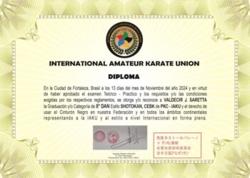 Mestre Valdecir Saretta recebe diploma de reconhecimento internacional no karatê