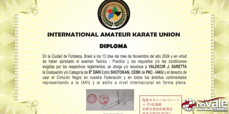 Mestre Valdecir Saretta recebe diploma de reconhecimento internacional no karatê