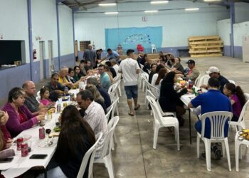 Jantar de confraternização reúne organizadores da Festa em Honra à Imaculada Conceição do Loteamento Parizotto