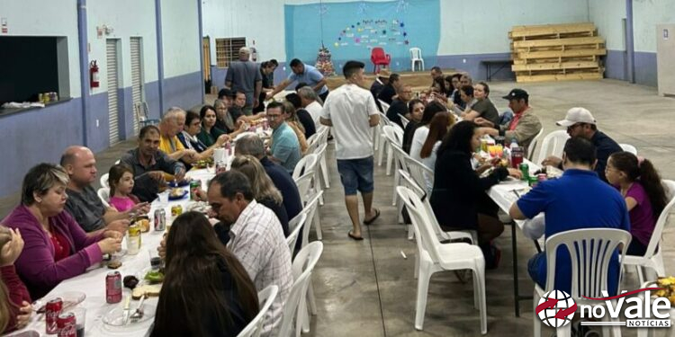 Jantar de confraternização reúne organizadores da Festa em Honra à Imaculada Conceição do Loteamento Parizotto