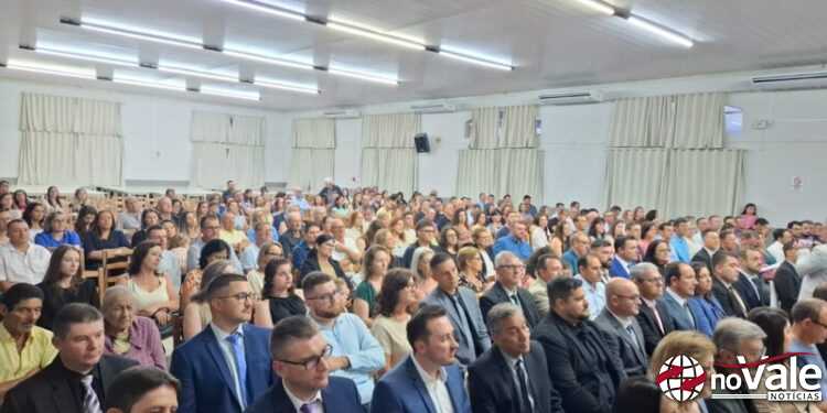 Justiça Eleitoral realiza diplomação dos eleitos da 37ª Zona Eleitoral