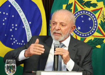 Lula passa por cirurgia após hemorragia intracraniana