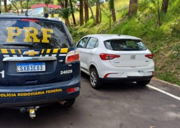 Em Concórdia, PRF recupera carro locado em MG e não devolvido há mais de oito meses