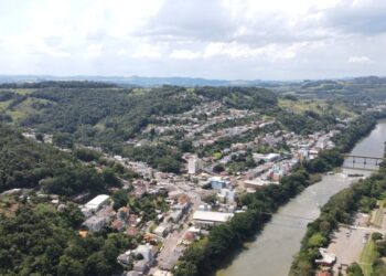 Ouro e Capinzal terão calendário unificado de feriados municipais em 2025