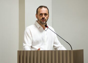 “Quero ser um prefeito que decida a várias mãos”, afirma Aguinaldo Paggi em mensagem na Câmara de Capinzal