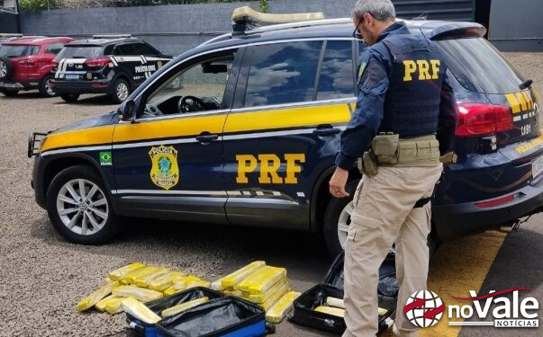 Jovem é presa com mais de 30 kg de maconha