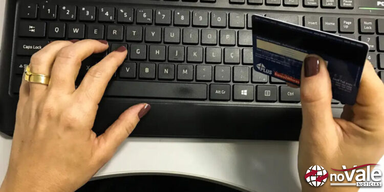 Receita Federal irá monitorar dados de cartão de crédito e Pix
