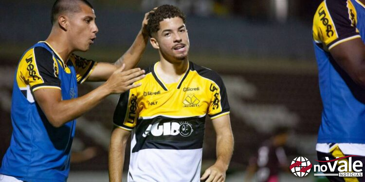 Criciúma faz história e chega a semifinal da Copa São Paulo