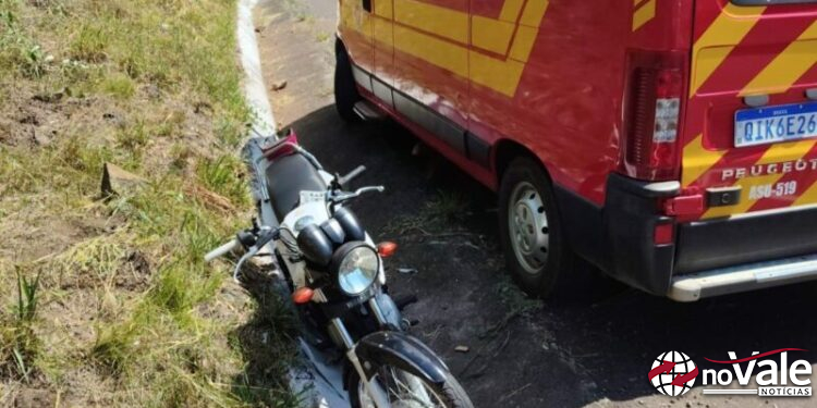 Jovem fica ferido em queda de motocicleta na SC-135, em Ibiam