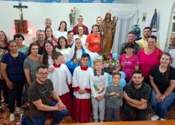 Prossegue a peregrinação da Imagem de Nossa Senhora dos Navegantes pelas comunidades do interior de Ouro