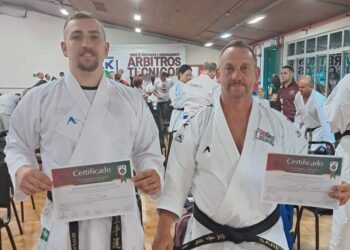 Professores de Karatê de Capinzal participam de credenciamento para competições da FESPORTE