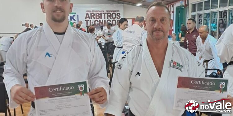 Professores de Karatê de Capinzal participam de credenciamento para competições da FESPORTE