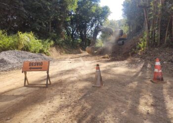 Acesso à Comunidade São Roque é interditado para retomada de obras