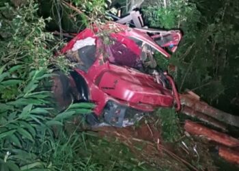 Acidente envolvendo caminhão resulta em duas mortes na SC-283