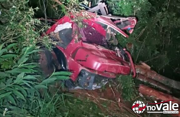 Acidente envolvendo caminhão resulta em duas mortes na SC-283