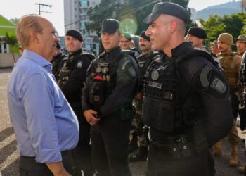 Governador Jorginho Mello define aumento de 21,5% para todos os servidores da Segurança Pública