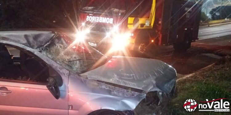 Acidente deixa 2 pessoas feridas em Santa Cecília