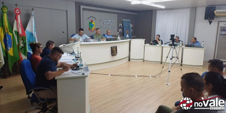Vereadores aprovam reajuste salarial para servidores municipais de Zortéa