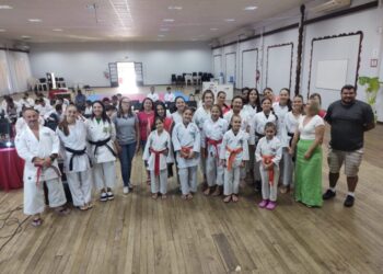 Capinzal sedia 2º Curso Estadual de Técnicos e Árbitros de Karatê e reforça preparação para competições