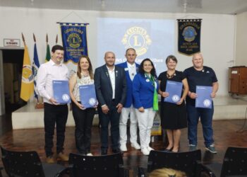 Reunião festiva da posse a novos associados do Lions Clube Capinzal e Ouro