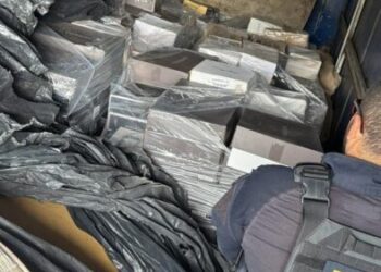 Mais de três mil garrafas de vinho importadas irregularmente são apreendidas na BR-153 em Concórdia