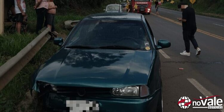 Acidente de trânsito deixa jovem ferido em Videira