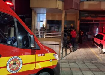 Princípio de incêndio em apartamento mobiliza Corpo de Bombeiros no Centro de Capinzal