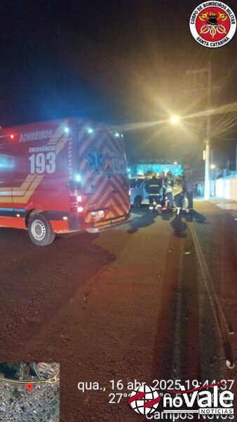 Homem de 65 anos colide com veículo estacionado no Bairro São Sebastião em Campos Novos