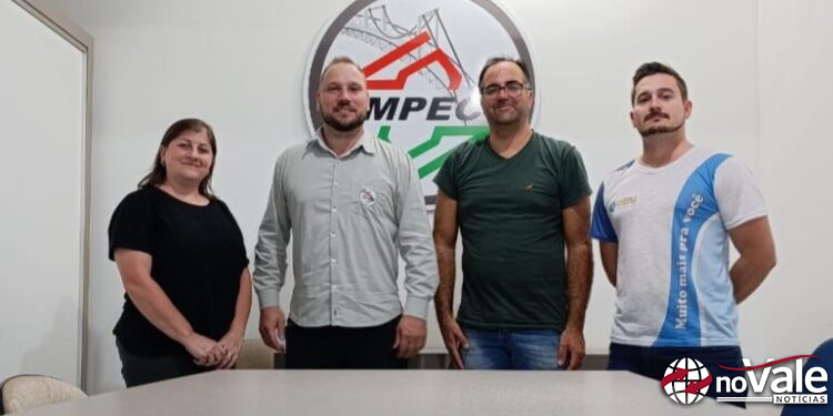 Prefeitura de Capinzal fortalece parceria com AMPECO