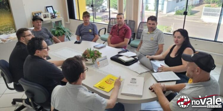 Conselho Municipal de Desenvolvimento Econômico de Ouro realizou reunião mensal