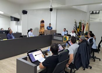 CDL Jovem utiliza tribuna da Câmara para divulgar o Dia Livre de Impostos
