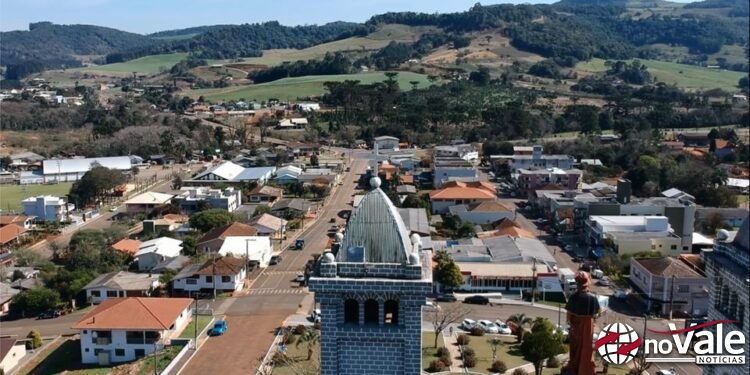 Prefeito de Jaborá veta projeto e propõe aumento de 50% em diárias, Contra 16,57% da Câmara de vereadores