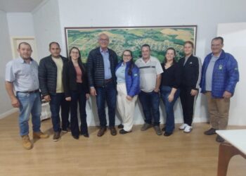 Secretário de estado, Silvio Dreveck apresenta programas de incentivos econômicos em Zortéa