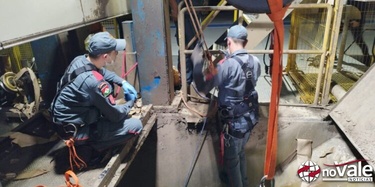 Homem morre após cair em poço de fábrica de papel em Tangará