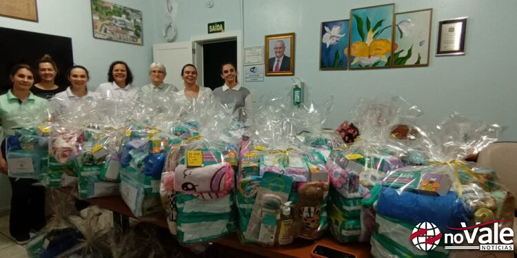 ABAG realiza entrega de 27 Kits para bebês ao Hospital Nossa Senhora das Dores