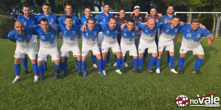 Master Futebol Capinzal perde partida disputada contra equipe de Campos Novos