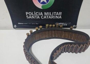 Jovem é preso e munições são apreendidas em Capinzal