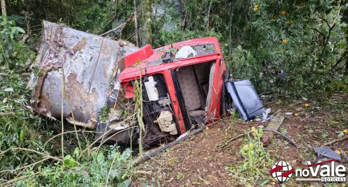 Motorista de caminhão morre em grave acidente em Seara