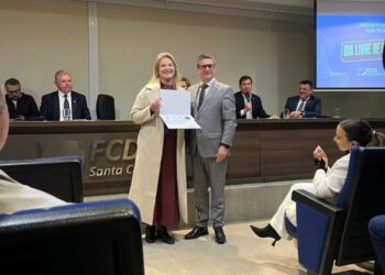 CDL Jovem de Capinzal, Ouro e Lacerdópolis é Destaque Estadual no Dia Livre de Impostos 2025